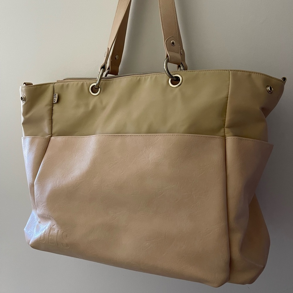 Beis diaper bag